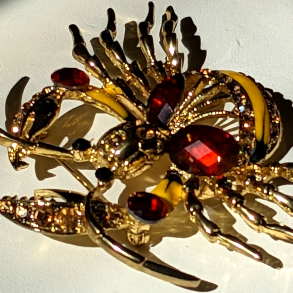 XL Crystal Encrusted Crab Estate Bling Brooch Pin - Picture 11 of 15